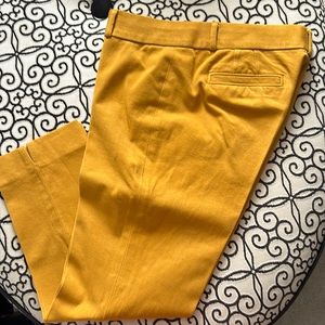 EUC: Banana Republic Sloan Fit Pants Size 6